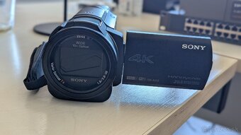 Sony FDR-AX33 Handycam 4K videokamera - skvelý stav - 2