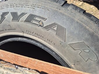 235/70r16 - 2