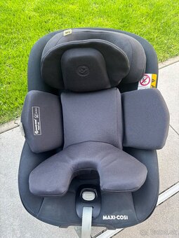 Maxi Cosi Pearl 360 + zakladna - 2