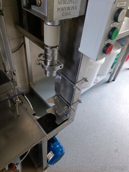 Tlaková plnička so sýtiacim zariadením. Nové zariadenie - 2