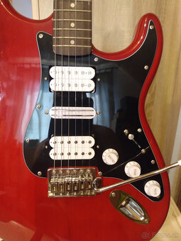 elektricka gitara - 2