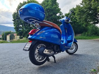 Vespa Sprint 125ie - 2