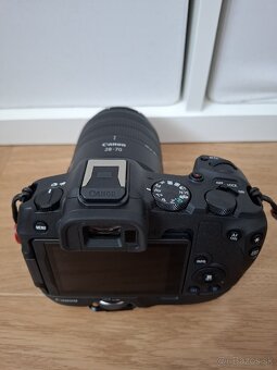 Predam Canon R8 + objektív a príslušenstvo - 2