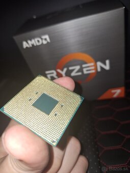 Predám nepoužitý procesor ryzen 7 5800x - 2