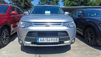 MITSUBISHI OUTLANDER 2,0 MIVEC 4WD CVT - 2