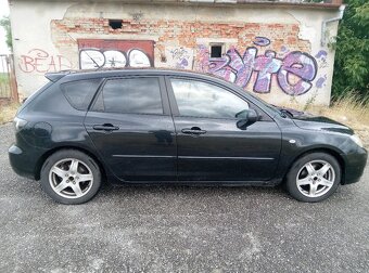 Mazda 3 (BK) - 2