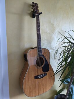 Raritná akustická gitara Yamaha FGX-B1N - 2