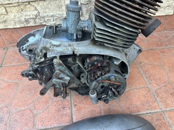 Motor jawa 250 353 - 2