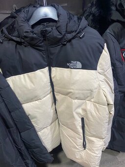 The North Face Bunda Gray - 2