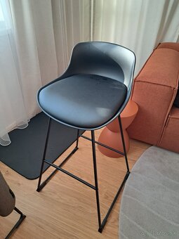 Barové stoličky v počte 4 kus. - 2