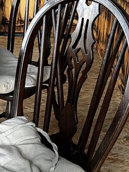 Jedálenský stôl stoličky - 2