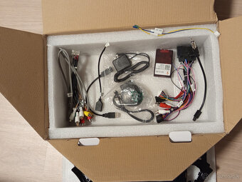 OPEL CORSA ADAM dotykova android navi bt wifi usb - 2