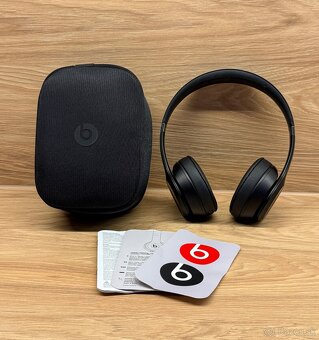 Beats Solo 4 Wireless Matte Black - 2