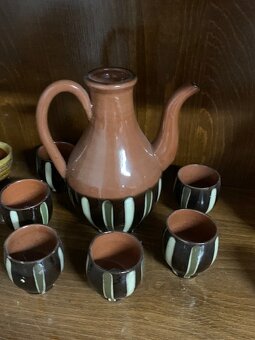 Rozna keramika na vino - 2