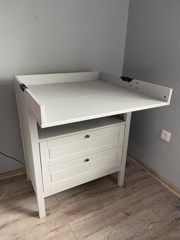 Prebaľovací pult/komoda Ikea Sundvik - 2