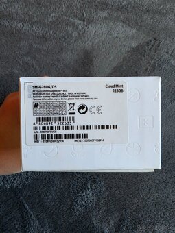 Samsung Galaxy S20 FE 128GB Cloud Mint - 2