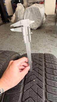 Pirelli 275/45 r20 zimné - 2