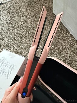 Predám Dyson Airstrait HT01 strawberry/blush - 2