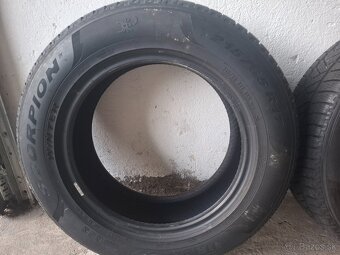 Predam zimne penumatiky 215/65 R17 - 2