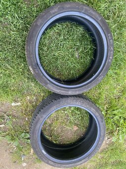 Letné pneu 225/40 R18 - 2