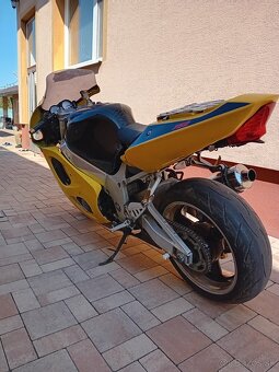 Suzuki gsxr 750 - 2