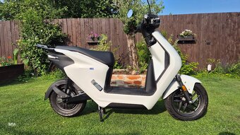 Honda - elektricky skuter em1 - 2