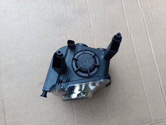 Predné pravé hmlové svetlo Opel Meriva A - 2