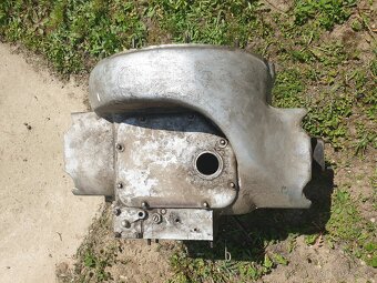 Predám diely Tatra (žeriav) - 2