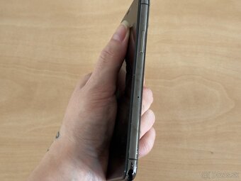 iPhone 11 Pro 64GB Midnight Green - 2