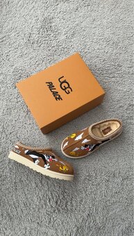 UGG Tasman Slipper Palace x Looney Tunes Chestnut - 2