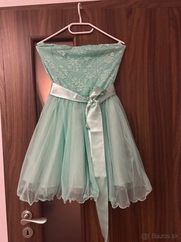Damske šaty / zelenkavé - 2