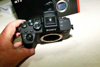 Sony A7R IV - 2
