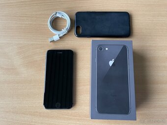 iPhone 8, 64 GB, Space Grey - 2
