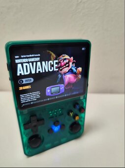 Predám novú zelenú retro konzolu R36S-64GB. - 2