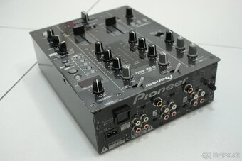 Pioneer DJM-400 - 2