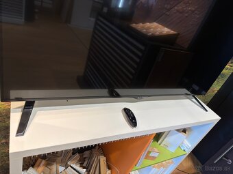 TV LG 60UF695f - 2