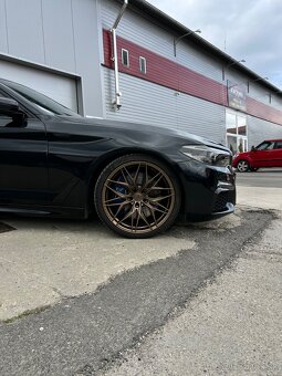 2018 BMW M550i Xdrive G30 - 2