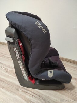 autosedačka 9-18kg Britax Romer KING plus - 2