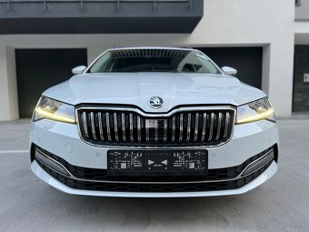Škoda Superb Combi 2.0 TDI SCR Style DSG - 2