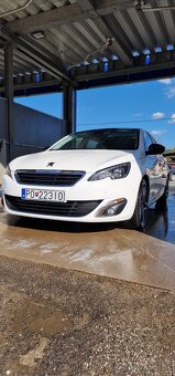 Peugeot 308 1.2 puretech 96kw GT Line - panoráma - 2
