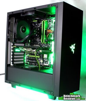 Preda PC skrinku NZXT S340 razer edition - 2