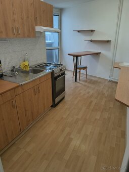 Veľkometrážny 2-izbový byt na predaj, Vrútky - 2