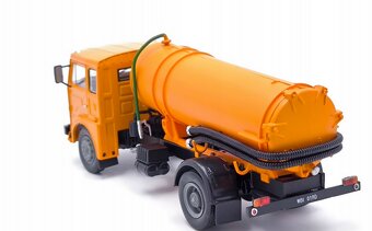 JELCZ P325 SK-82 1:43 - 2