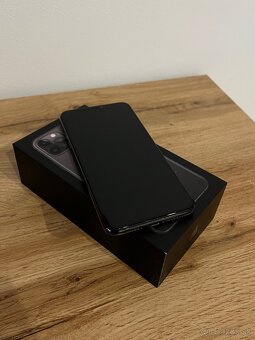 iPhone 11 Pro Max 64GB - 2