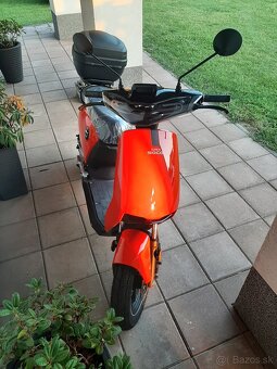 Motocykel Super Soco CUX - 2