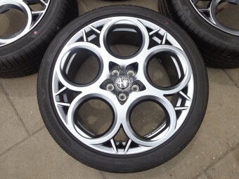 Alfa Romeo Tonale nova original letna sada kolies R20 - 2