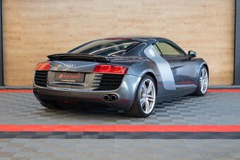 Audi R8 4.2 FSI V8 quattro R-tronic - 2