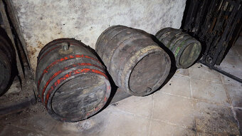 Drevené sudy na víno - 2