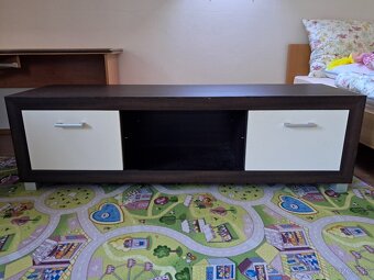 Predam obyvackovu zostavu - 2