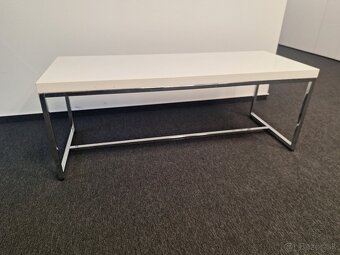 Lavica pre vystavenie – položka 6-11 - 2